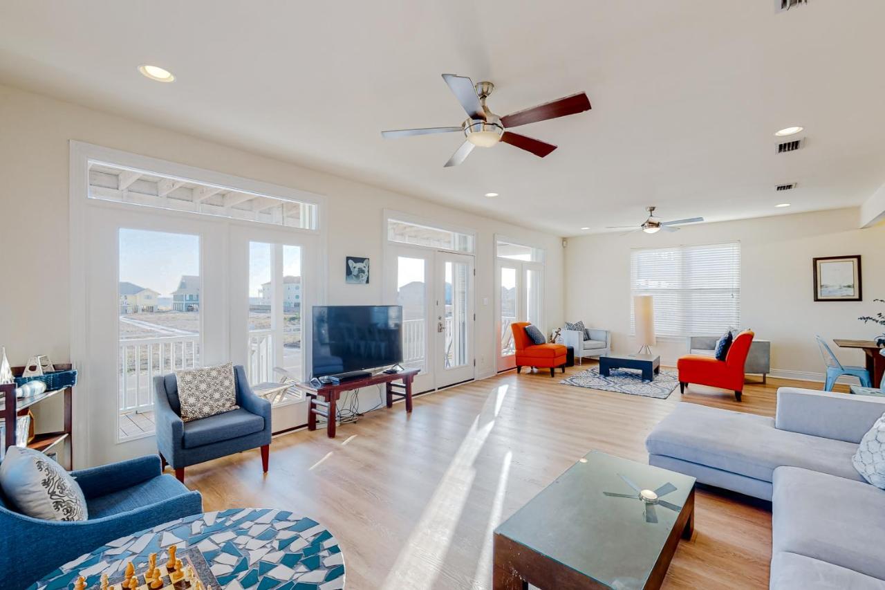 Bulldog Beach House ガルフ・ショアーズ エクステリア 写真